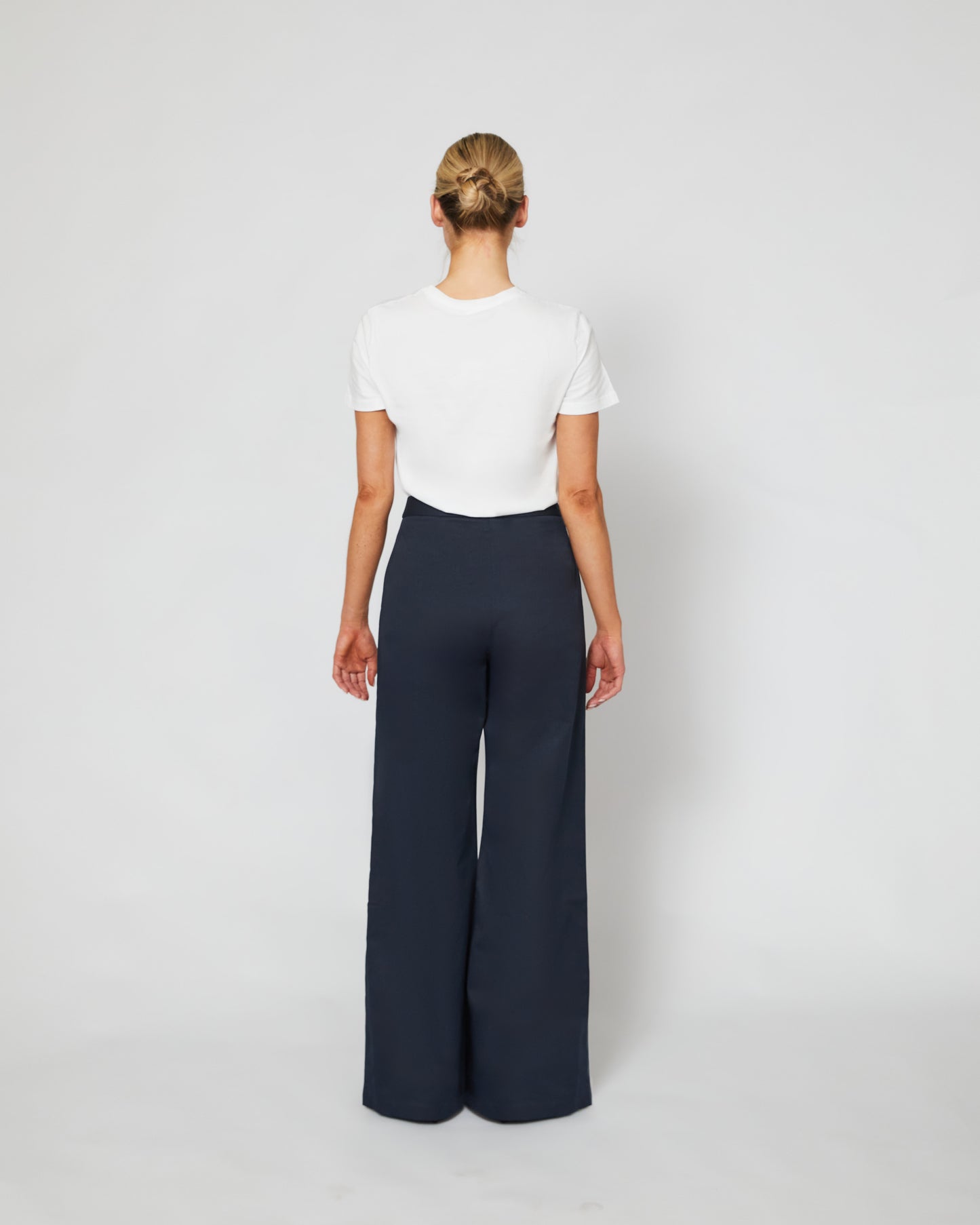 Womens Fitted Wide Leg Pant