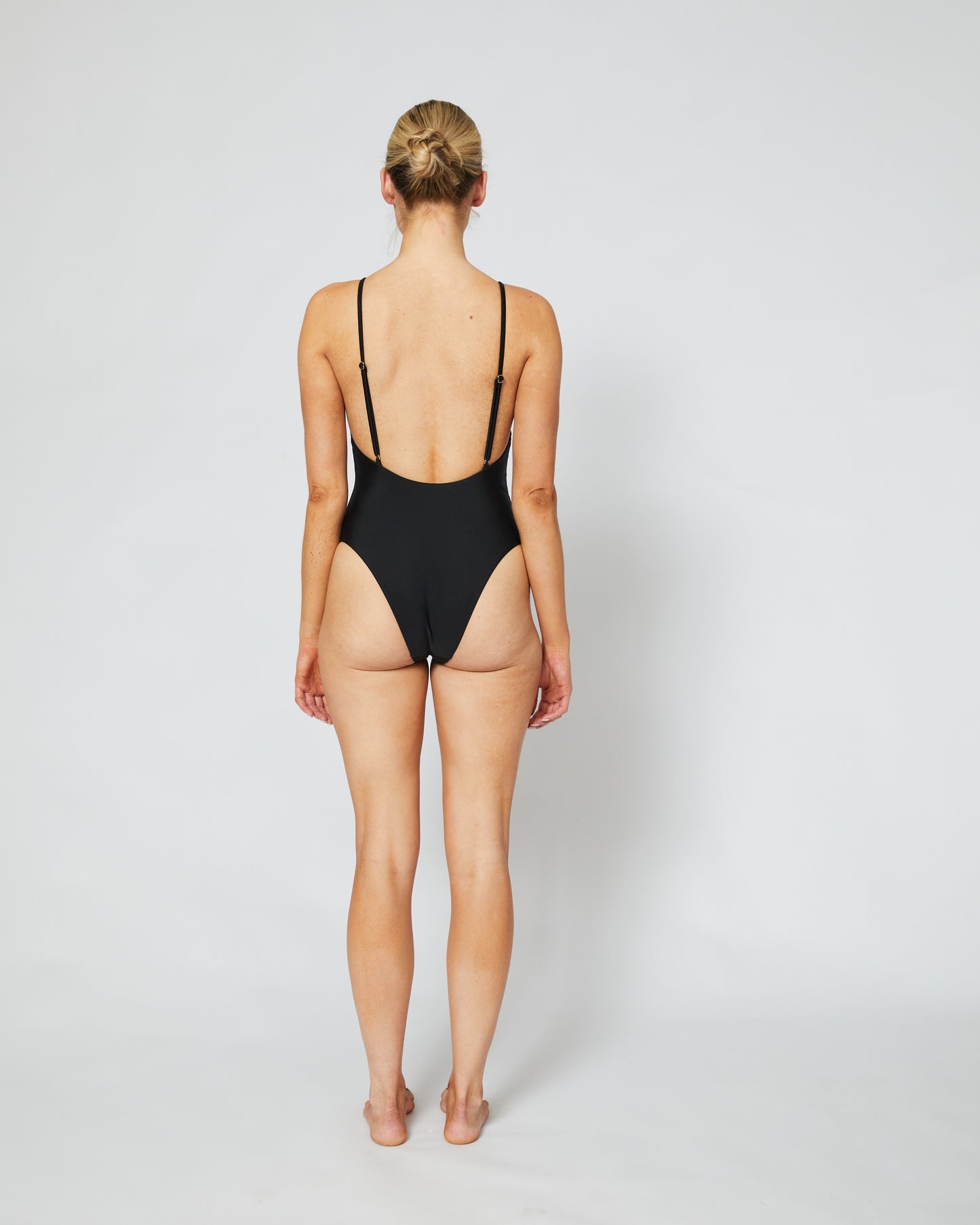 Plunge One Piece